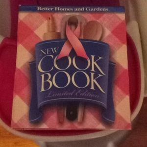 Better Homes and Gardens Cookbook Pink Ribbon Breast Cancer Limited Edit…